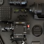 Top view of minimalistic creative film maker's office desk with lined up professional cinema camera, gear and accessories. SSUCv3H4sIAAAAAAAACoRWTY/bNhC9F+h/MHSOUZKSSLG3zba5pQnQopcghxFF26wlUaWoDYxg/3tHkuWK5Ba9WcPnx/l4nJnvP/5wOGQ1jEZlPx++z1/4bdp2Gr0Db2yPZvLubne6b7TbW3RjvHUG2r2xBq8uPXQajf3UtrP5dTnMRg9+GvW4uwwaW+vRW3VFI91hFXh9RvIAvbn6Zf0+bAfLIf4Dj7L302h6PY4/fTA99Epn73aYcapnzGdth1Zn28F65X/wfbC2OUDfHH5xpr++xbYePMjWH1+3fMBZ9+r2bxCzqYXutg8DbVQUCrgqjoyfimNRa3aspMqPLJdEnaSUp5wFlxNZMdlQcaxAwLFgXB4BKD2WpZSK0gpAyodTmzdzDs15yfdwsd5GTsyxBpd8qv/Syo9v8TROQzd6sxQ6iISJgKMqgk9WvcU2XibvtduUsOfjwd93Ma0/XneicbrVsArsy0qeXb8hbbcX0VNtXwKfM87yIs+iujV6DDzJOGGCxyiFWfAm4qOEVFTG0KdhaM2iyJCV8ARqTyeT4HhKqWzvdTdYB+4WRcSqJKKPFh9fCOOFTGDvQV3Pzk59E2EJEakD3TBhgqPwOZNlDP1DY1uwrT1HnpKSsgQLNT7POPk0hnWmNx20ZvTh/RQfUxGD/zT6WxJQFaOe4XTS2D9CwooVPAnoGaukIy8prxKJPE9DFIp4vIEH6Ne/JzN0uveJOJLkfLTYhvv/L/dvtrZNmGxsI2kN1zce4AQp8iSBn160u2iIVEEETxhHhf0Su+8Lyj3OT1rFFsH4jyEueMlJIjccKw5CnCjKpDRLbzs7GC63+GFykgQ2ONtM6j7uAg9I4uyTc9CfdVoplvOkAp3t5wEZpUCmqrvqW23BNQkyiWzEhqNDP1HttExUdzJtF8We8yLJ6DgN2D5i1eU0qam3to21KZJUdrqz7nZQcSyUUFkIlmi51f0YAKtCkCQWXCmwx4SlFJTm+VtBd3CN+hHnlWQiaZ5vAKnIk8BBKdwmtk1kHz+qKQafNUSUhKXtDVYRhSkSgooEWbfYjCOhoZPJrAKXoKok4M/Psb7SifK7nxpjk5eY4Frskc0h7myMiYdid2MZ7pzbBH6xCto5m/kONDijTH+eYXeL9ZelQNvfFM4kv8ggo6XctoKstXa4z4sT0urNfgEs2zrFFvvuLoULrp2fx3ZVb/1S3mxlxYT6mS+jOctJWZSFJHmJQ70kd8C6yl5w9KDedz5OQ2uhWUq72/eCJbessGlSLuV6vt9fFoxplm3lbjIzVSZrVRSsEEci6vJYgGJHKDWdV0Qlm7zGtzUL9/UfAAAA//8DAI9+mAfSCwAA